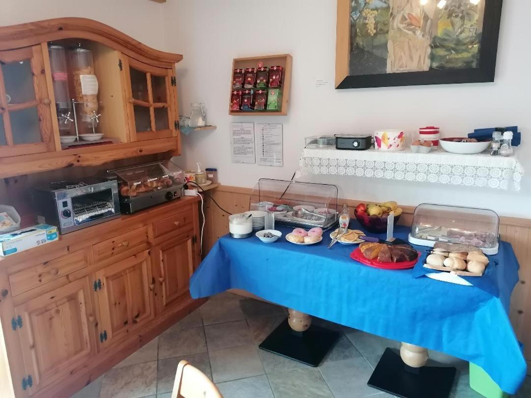 B&B Ledro Affittacamere Mezzolago Zewnętrze zdjęcie
