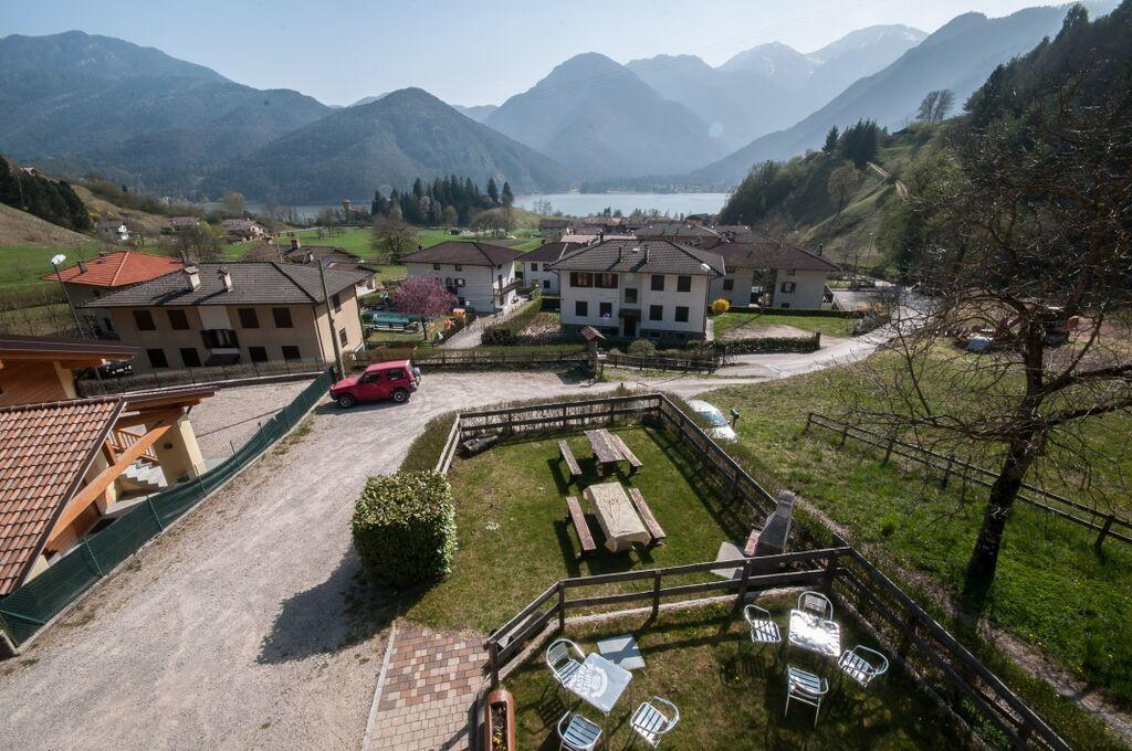 B&B Ledro Affittacamere Mezzolago Zewnętrze zdjęcie