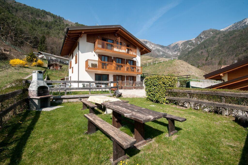 B&B Ledro Affittacamere Mezzolago Zewnętrze zdjęcie